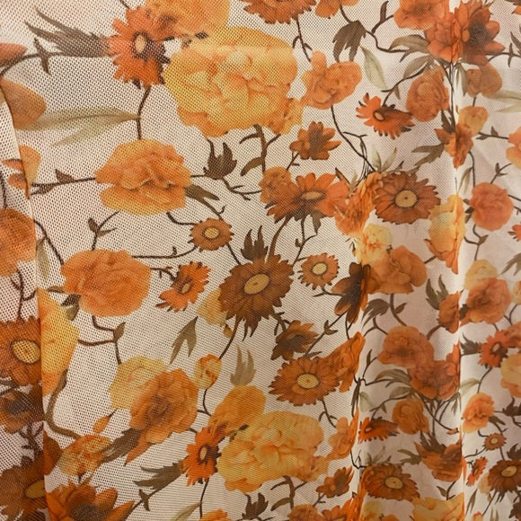 Floral Bell Sleeve Top - Cream and Orange - Picture 4 of 4